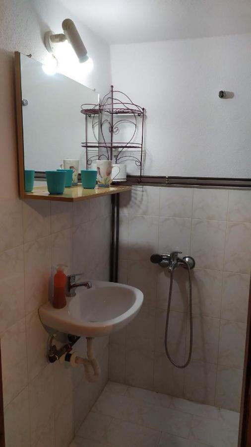 Aiolis Rooms Καμαριώτισσα Εξωτερικό φωτογραφία
